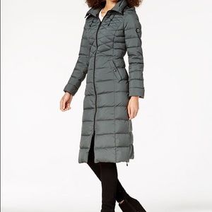 Bernardo long puffer coat Clearance